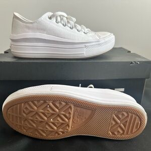 Chuck Taylor All Star Move Canvas Platform